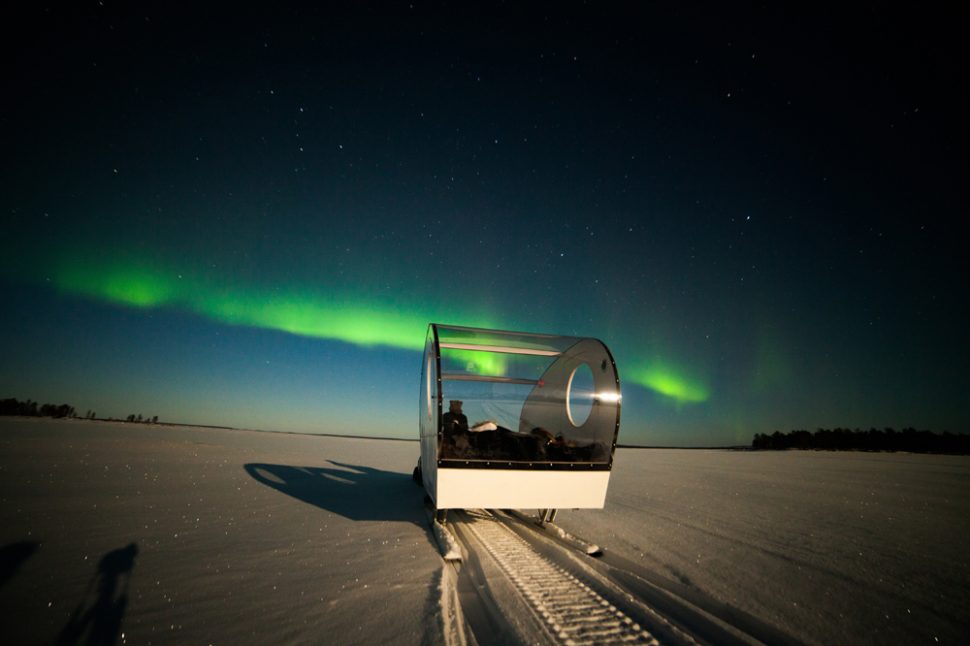 aurora bubble sled, camping en laponie sous les aurores boréales