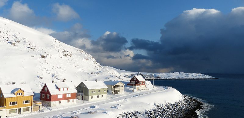 Croisière, les fjords sous le soleil de minuit