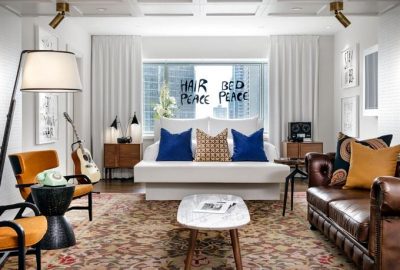 Le forfait 50e anniversaire du Bed-in pour la paix au Fairmont Le Reine Elizabeth de Montréal